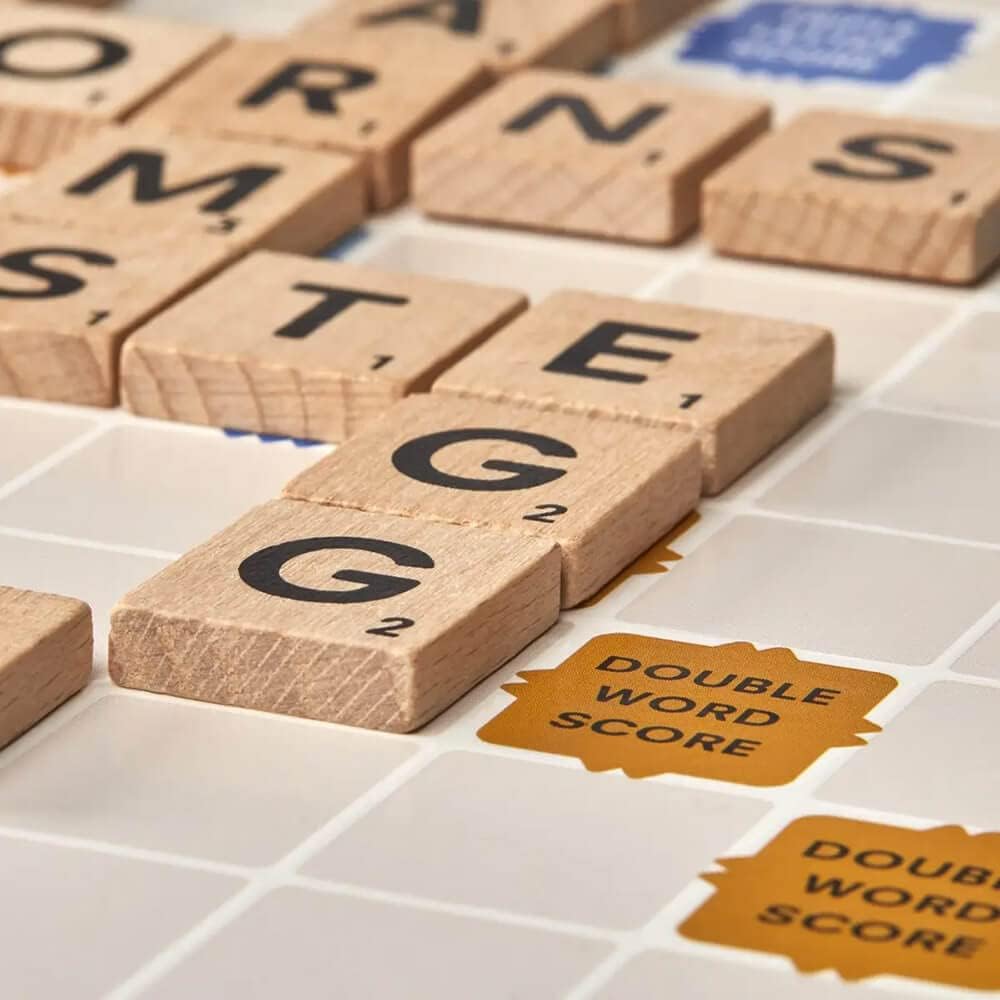 HotHasbro Gaming Scrabble Board Game, Classic Word Games for Kids Ages 8 and Up, Fun Family Game for 2-4 Players, The Classic Crossword Game
