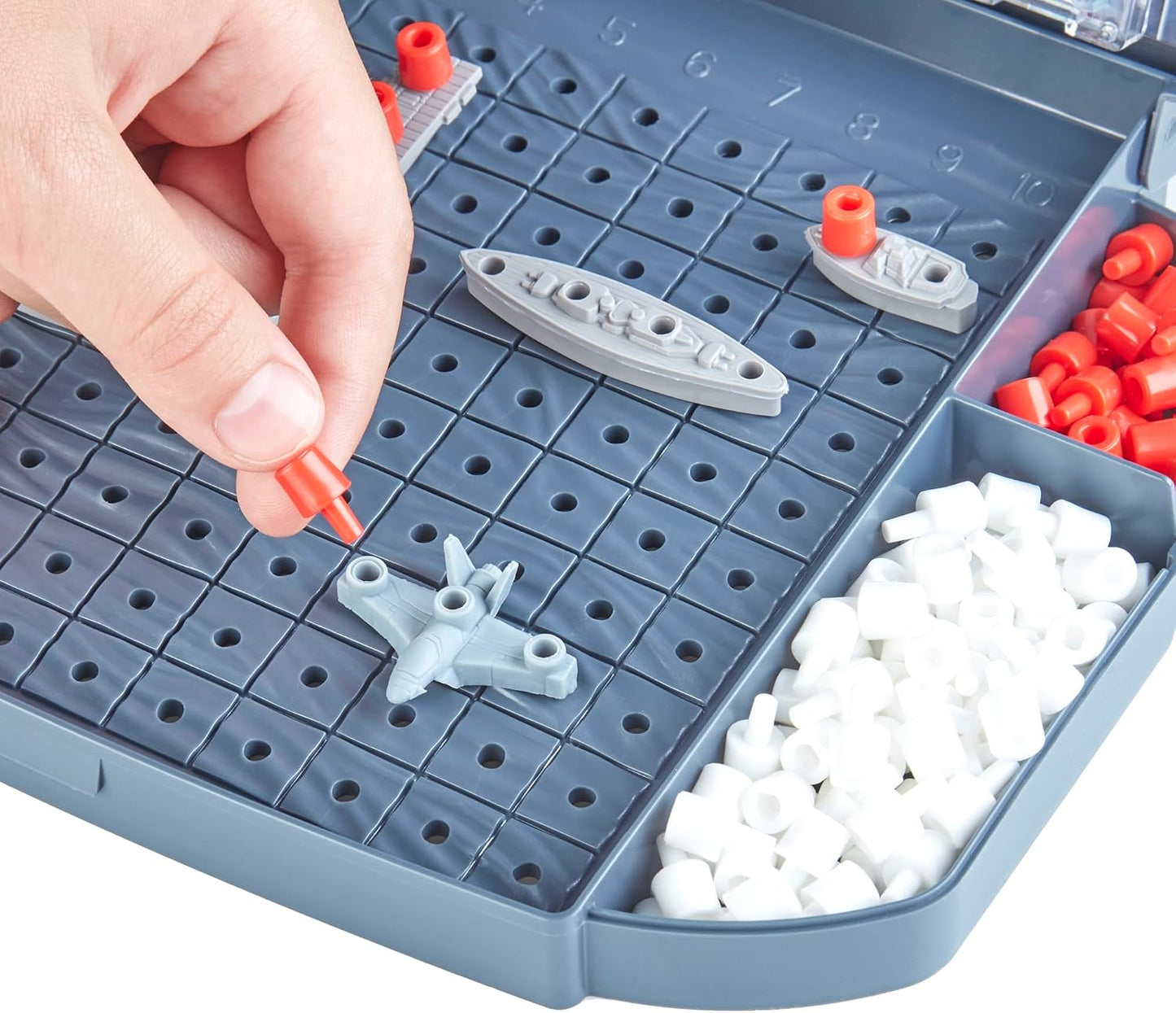 HotHasbro Gaming Battleship with Planes Strategy Board Game for Ages 7 and Up (Amazon Exclusive)