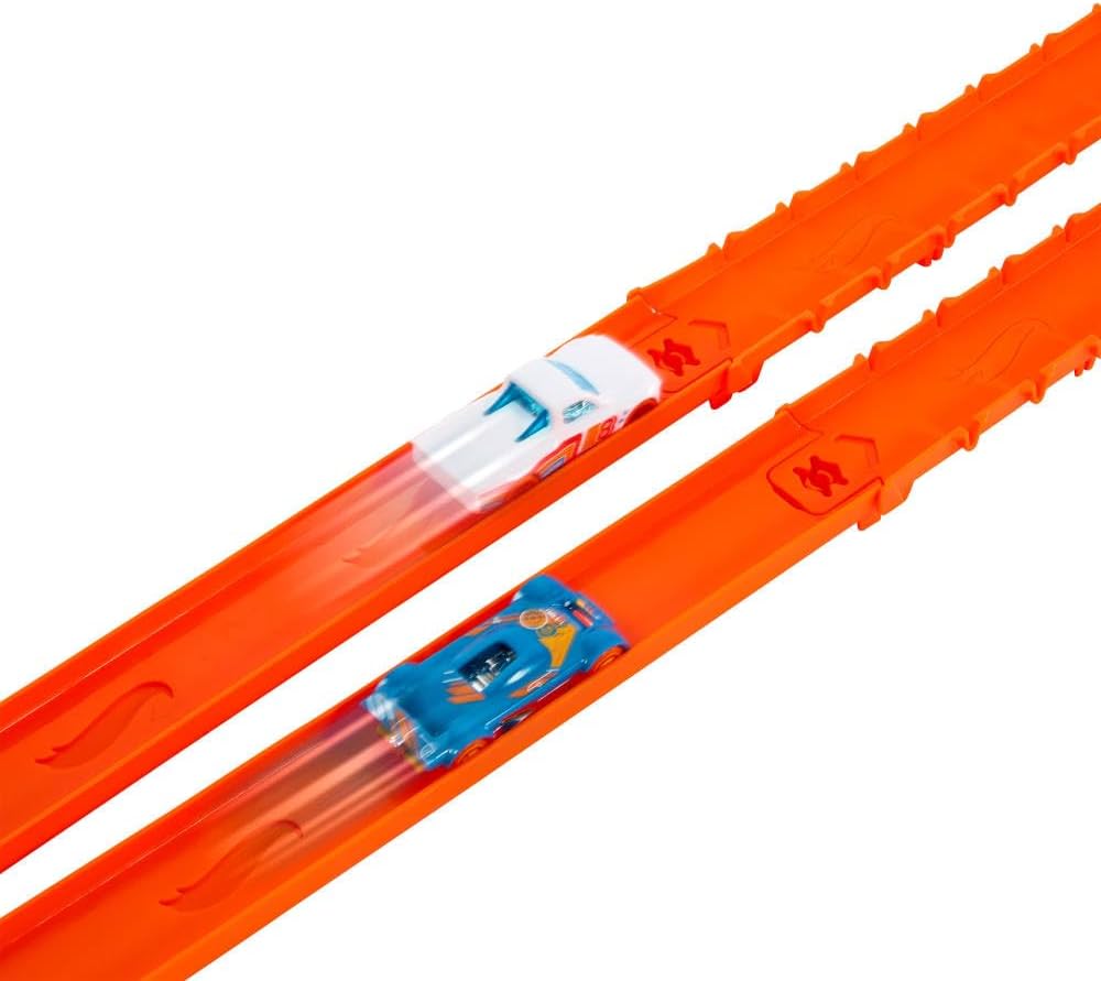 Hot Hot Wheels Track Creator Deluxe Pack & 2 1:64 Scale Toy Cars | Includes 25 Feet of Speed Snap Track & Connectors, Multiple Configurations, 2 Die-Cast Cars (Amazon Exclusive)