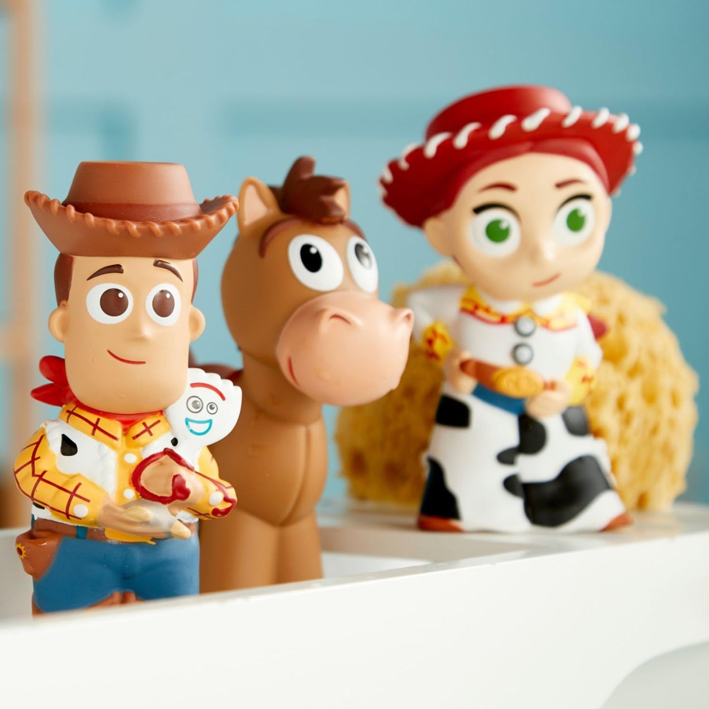 HotDisney Store Official Toy Story Bath Toys Set - Includes 5 Detailed Toys with a Straining Storage Bucket - Bath Time Fun & Water Play Set for Kids