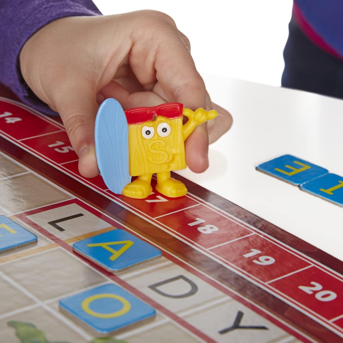 Hot Hasbro Gaming Scrabble Junior Board Game | 2-4 Players | Family Educational Word Games for Kids | Back to School Gifts for Classroom | Ages 5+