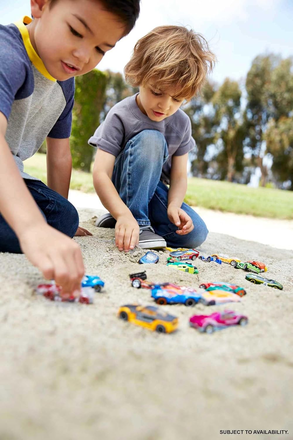 HotHot Wheels Toy Cars & Trucks 20-Pack, Set of 20 1:64 Scale Vehicles for Play or Display, Instant Collection (Styles May Vary)