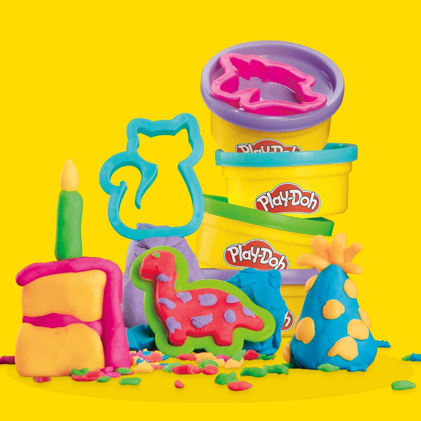 Hot Play-Doh Party Favor Pack, Bulk 24 Pack of Modeling Compound with Cutters, Classroom Supplies for Arts & Crafts, Birthday Gifts & Prize Toys for Kids, Ages 3+ (Amazon Exclusive)