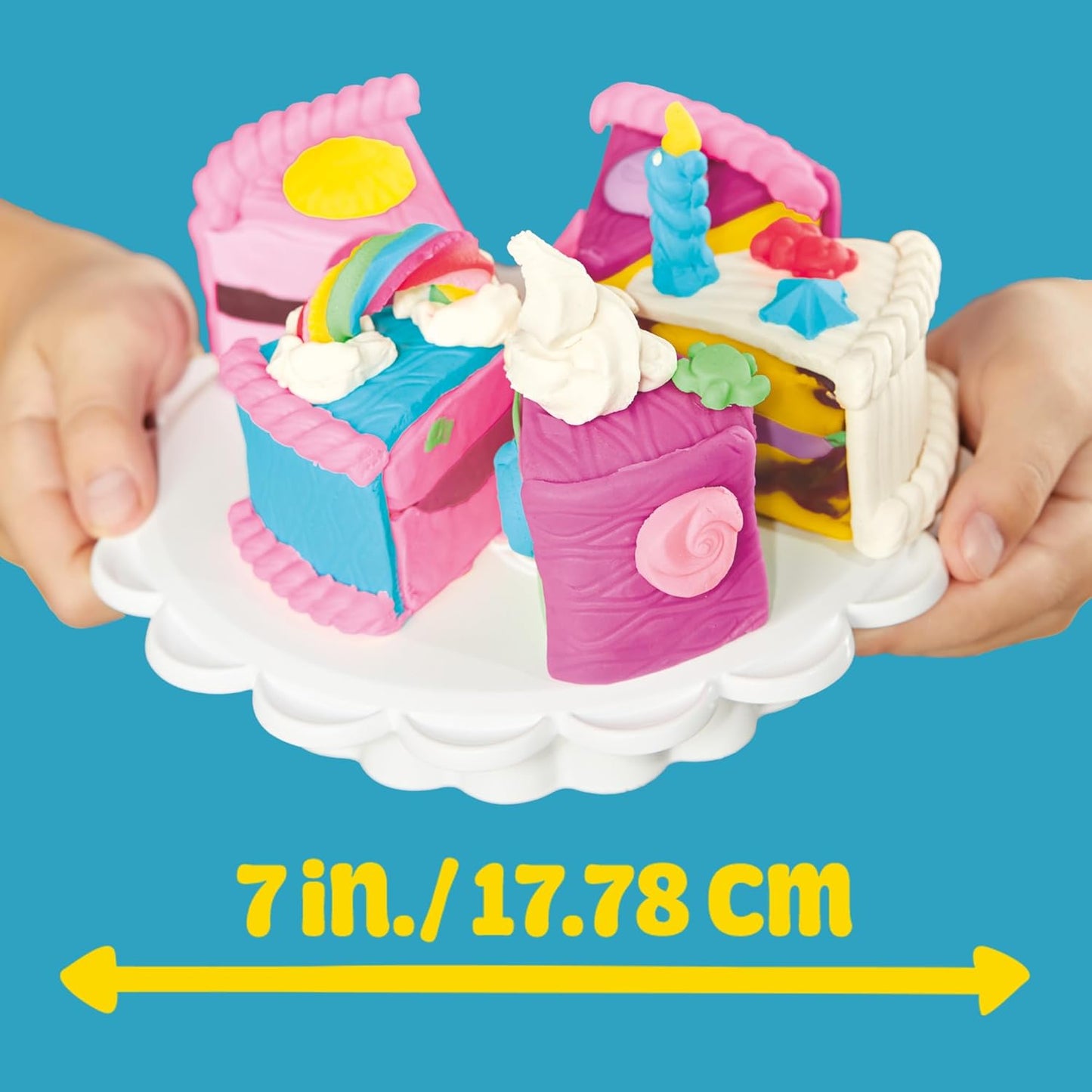 Hot Play-Doh Super Slice Cake Playset, Toy Oven with Play Kitchen Accessories & 11 Modeling Compound Cans, Kids Arts & Crafts, Ages 3+