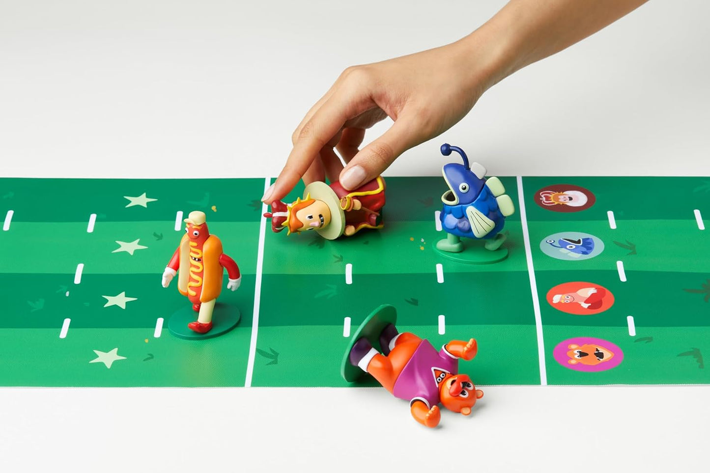 Hot Hot Streak Party Game – Bet. Race. Scream!