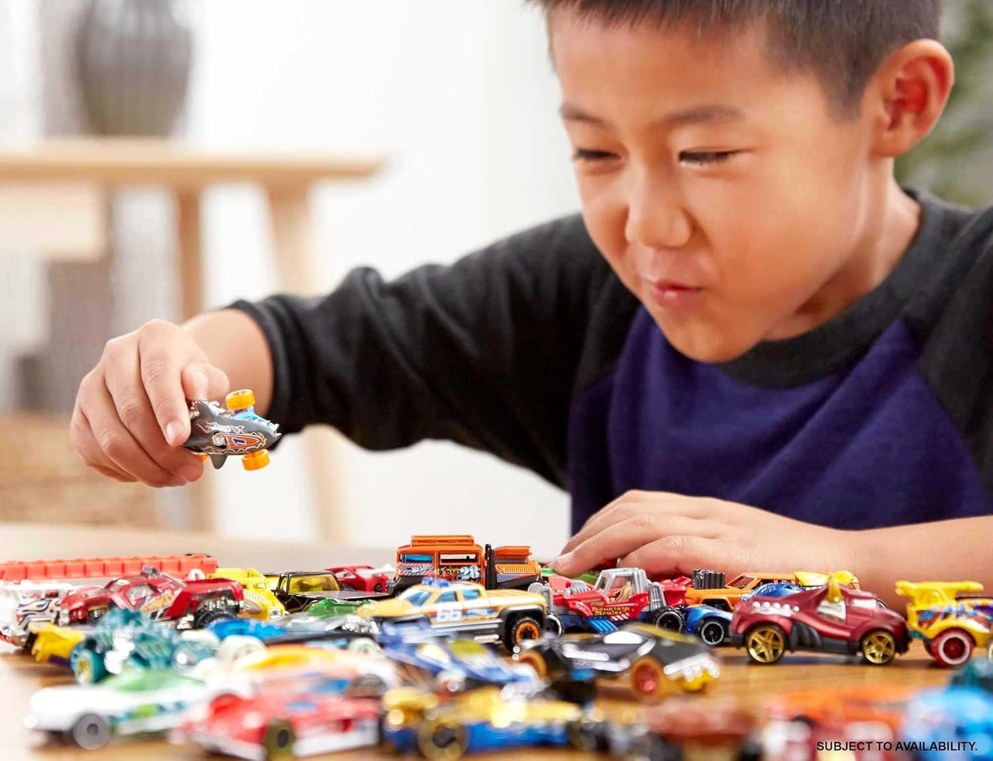 HotHot Wheels Toy Cars & Trucks 20-Pack, Set of 20 1:64 Scale Vehicles for Play or Display, Instant Collection (Styles May Vary)