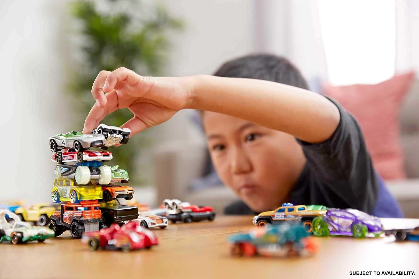 HotHot Wheels Toy Cars & Trucks 20-Pack, Set of 20 1:64 Scale Vehicles for Play or Display, Instant Collection (Styles May Vary)