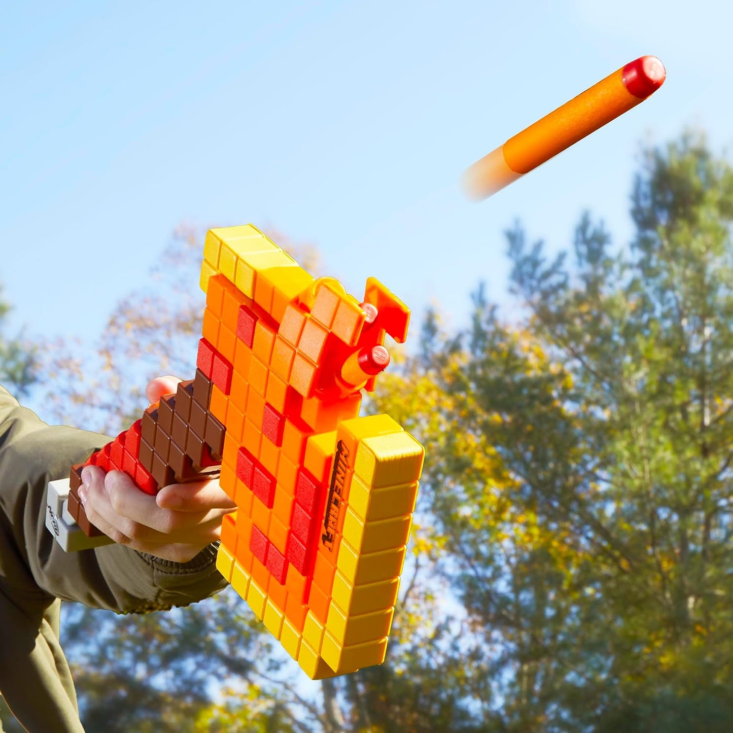 Hot NERF Minecraft Firebrand, Dart Blasting Axe, 6 Elite Foam Darts, Design Inspired by Minecraft Axe in The Game, Pull Down Priming, Minecraft Toys