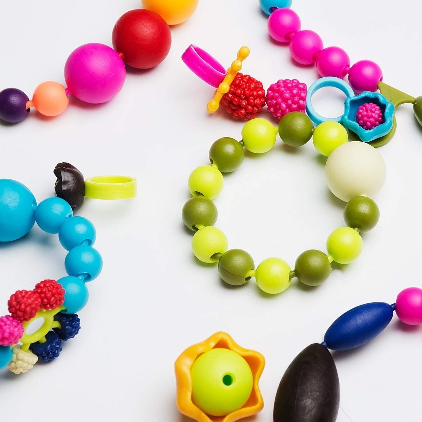 Hot GILI Pop Beads - Jewelry Making Kit for 3 4 5 6 7 8 Year Old Little Girls - Arts and Crafts Toys for Kids Age 4yr-8yr - Necklace Bracelet Creativity Snap Set Top Best Christmas Birthday Gifts (500pcs)