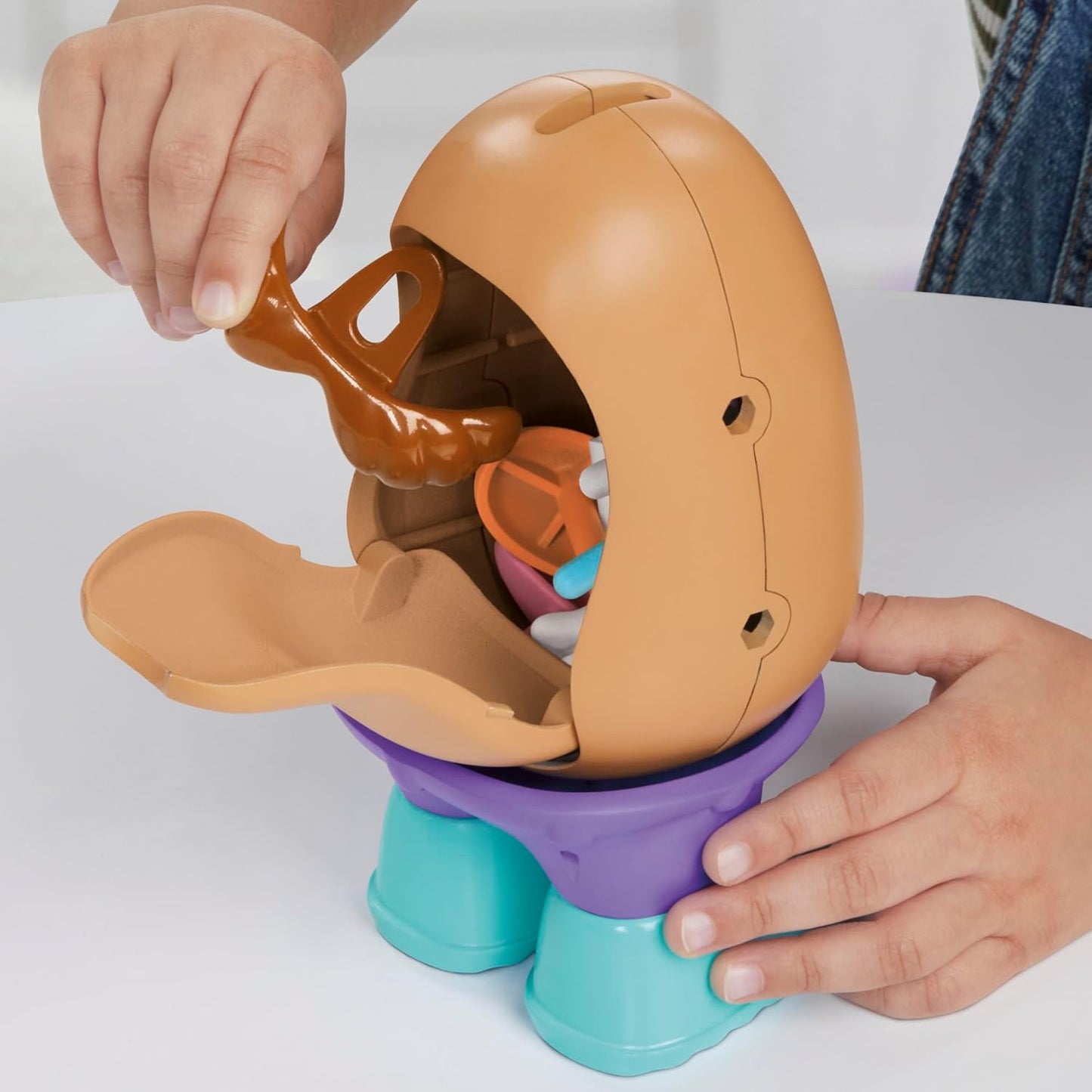 HotPotato Head Express Yourspud Playset with 1 Potato Body and 32 Accessories, Creative Toddler and Preschool Toys for Boys and Girls 2 Years and Up (Amazon Exclusive)
