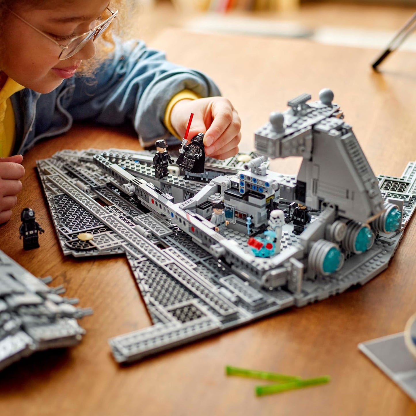 HotLEGO Star Wars Imperial Star Destroyer Building Toy - Build & Display Set for Boys & Girls, Ages 10+ - Gift for Birthdays - Star Wars Darth Vader & 6 Minifigure Toys - 75394