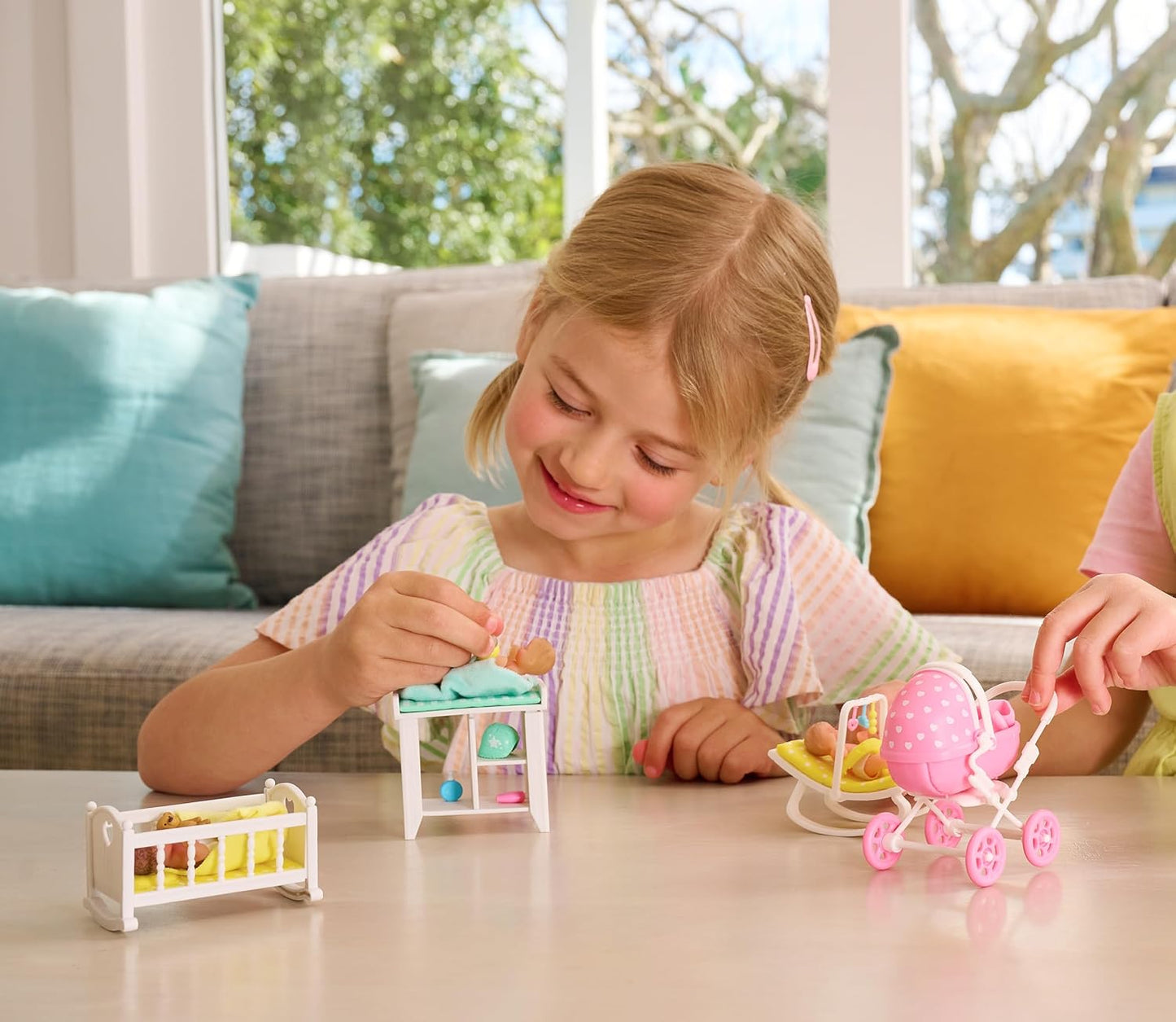 Hot 5 Surprise My Mini Baby Series 1 by ZURU, Collectible Mystery Capsule, Toy for Girls, Realistic Miniature Baby, Playset and Accessories