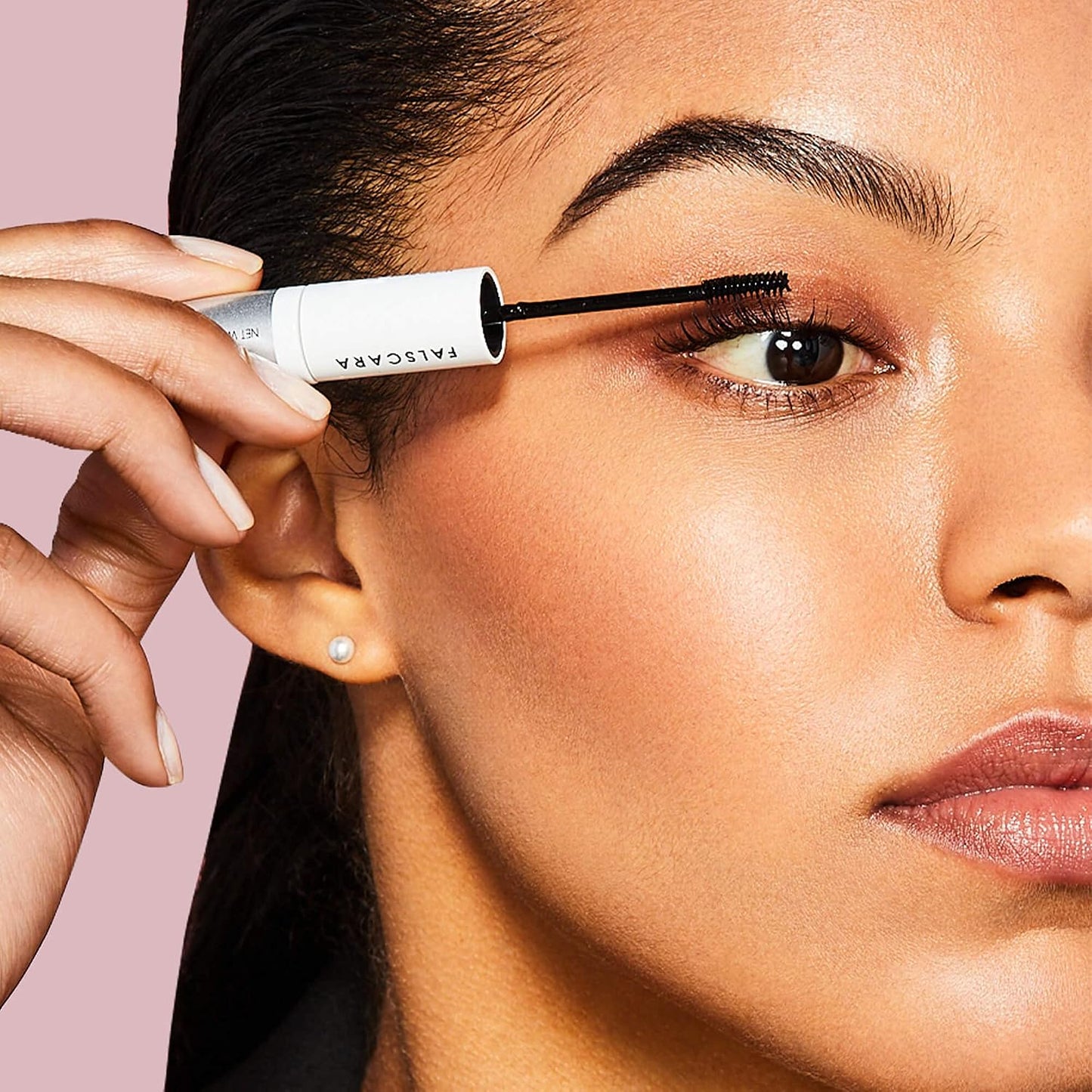 HotKISS Falscara DIY Eyelash Extension Bond & Seal Infused with Biotin & Vitamin E – Strong Gentle Comfortable Lash Adhesive for All Day Wear For Use With Falscara Lash Wisps, Remover, and Applicator