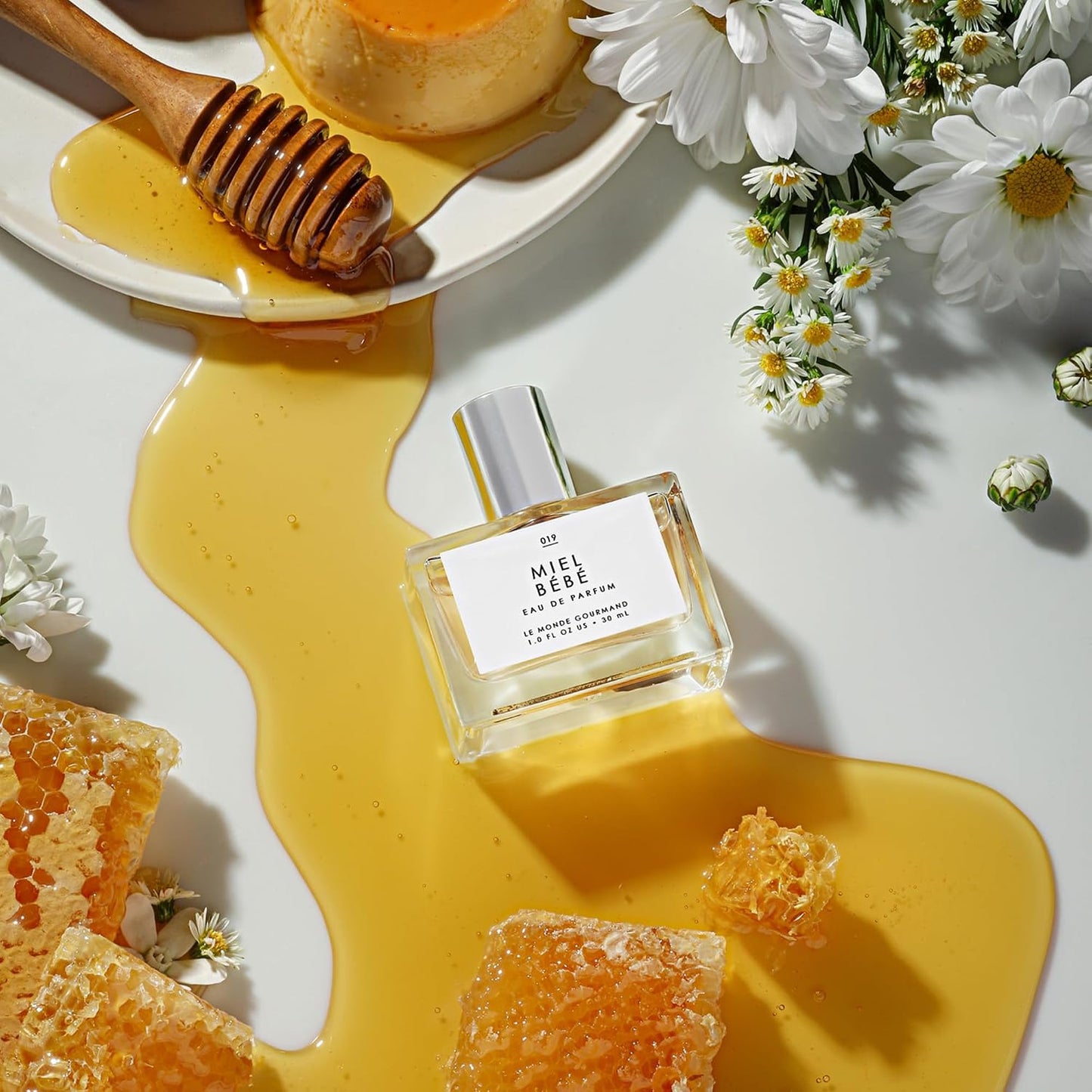 Hot Le Monde Gourmand Miel Bébé Spray Eau de Parfum with Praline, Sandalwood, Honey, Orange Perfume Notes - 1 fl oz (30 ml)