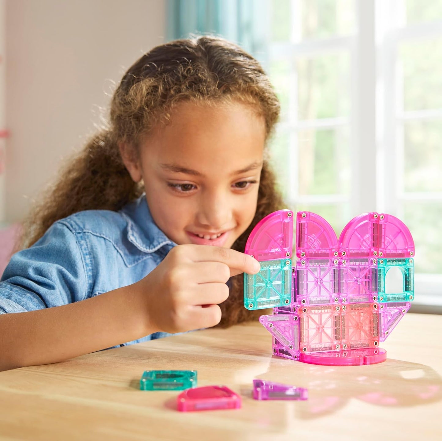 Hot MAGNA-TILES microMAGS 26-Piece Heart to Heart Travel Set, The Original Magnetic Building Brand