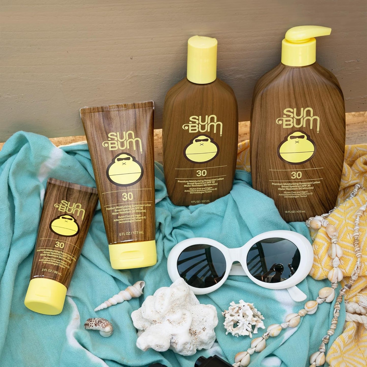 HotSun Bum Original SPF 30 Sunscreen Body Lotion - Broad Spectrum Moisturizing Sunscreen with Vitamin E - Hawaii 104 Act Compliant (Made without Octinoxate & Oxybenzone) - 8 oz